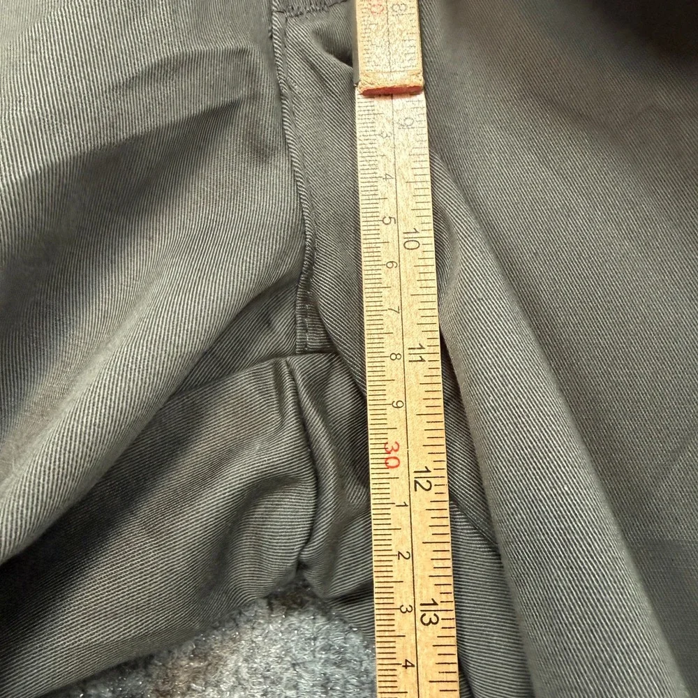 Lee Relaxed Fit Pants Mens 34x29 Gray Custom Fit‎ Wrinkle Resistant Chino NEW
